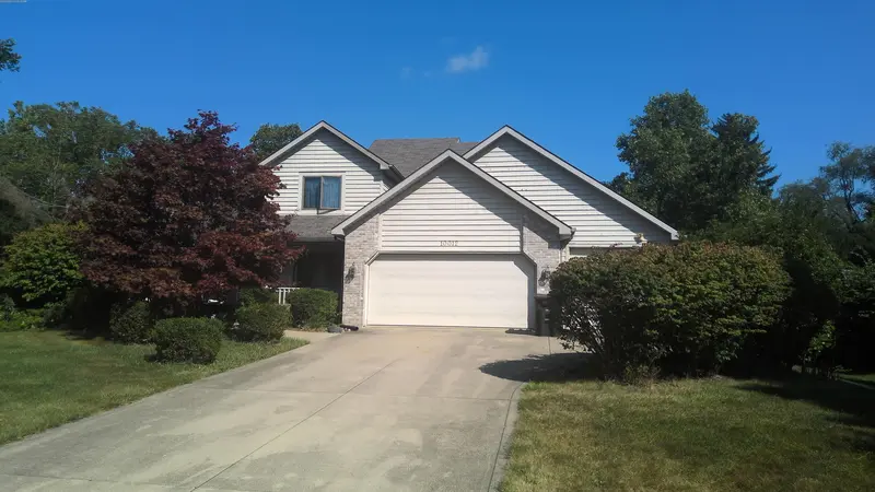 Property photo: 10012 LANEWOOD CT