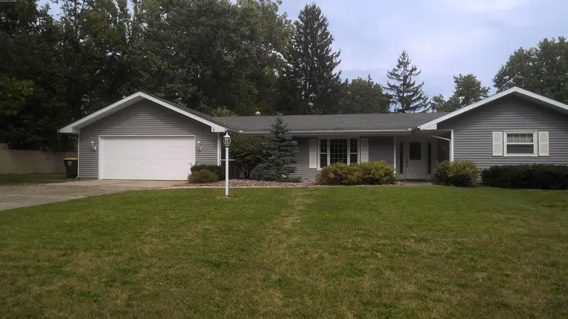 Property photo: 10024 NEIL ARMSTRONG CT