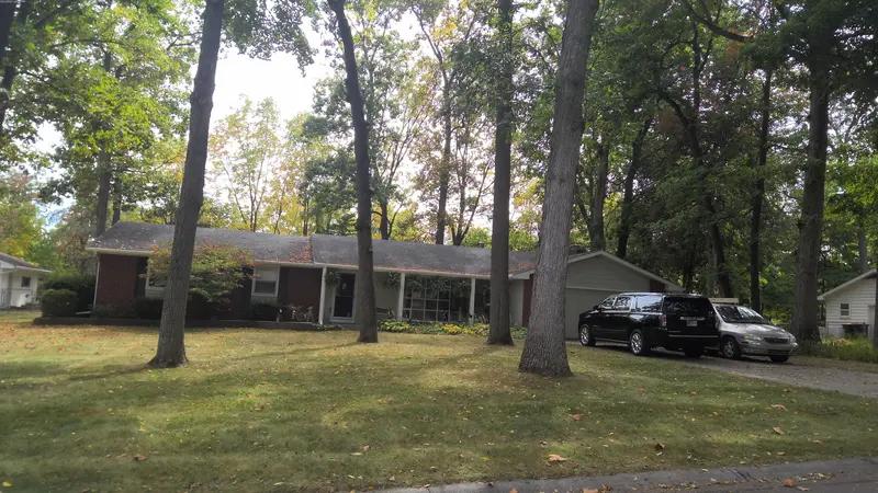 Property photo: 10219 ARBOR TRL