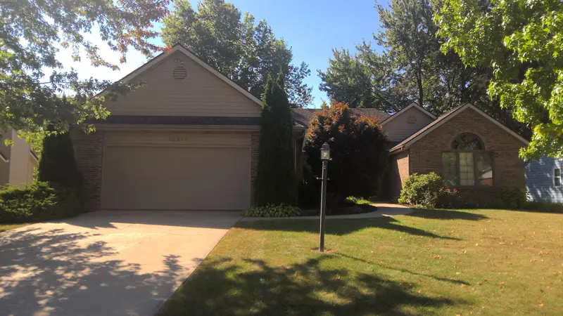 Property photo: 10313 COPPER TREE PL