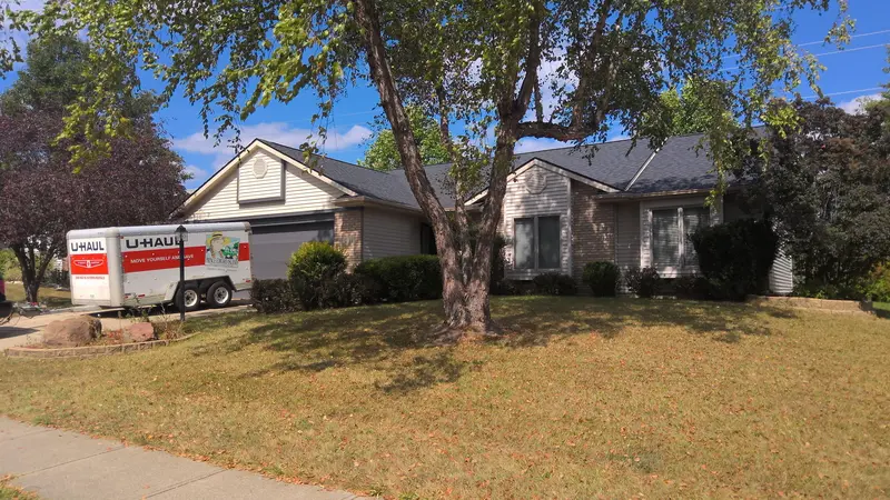 Property photo: 10424 BENT TREE LN