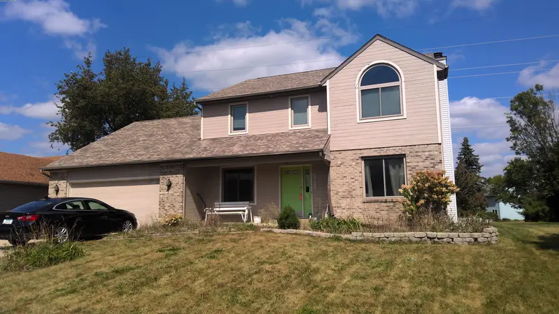 Property photo: 10516 BENT TREE LN