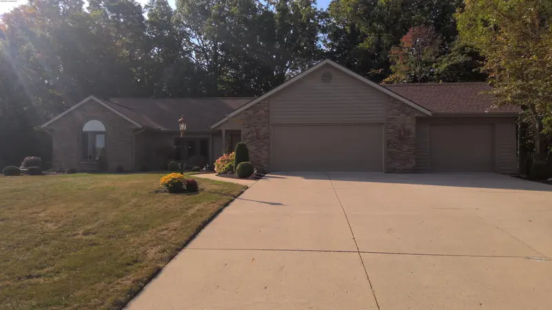 Property photo: 10609 SHEFFIELD CV