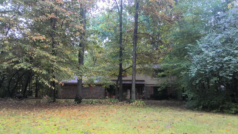 Property photo: 10617 UNCAS TRL