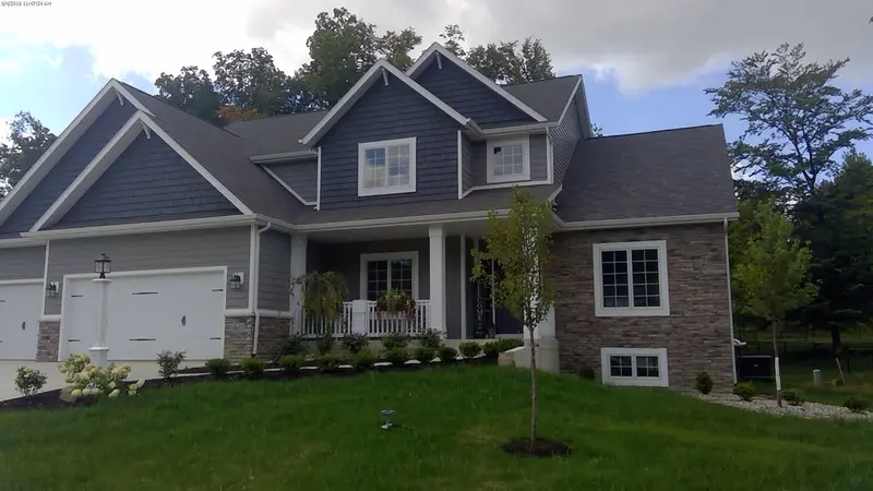 Property photo: 10632 AZBURY BLVD