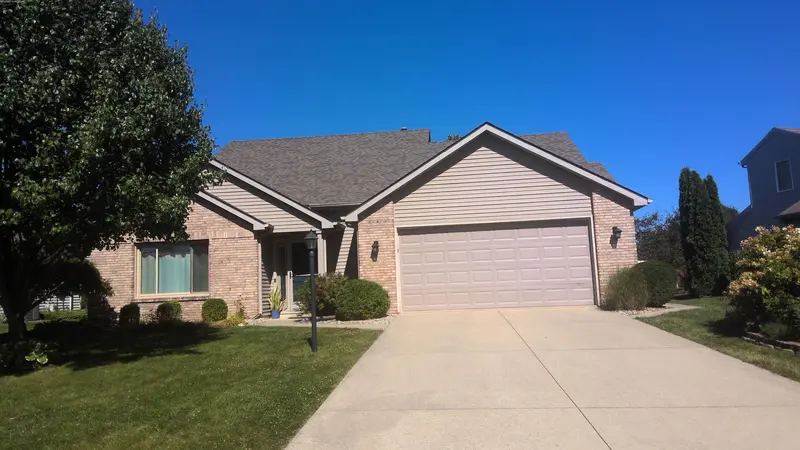 Property photo: 10802 LUPINE LN