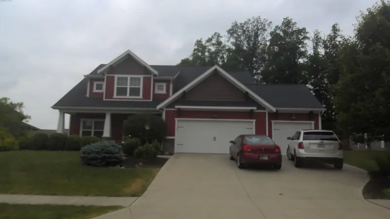 Property photo: 10806 AZBURY BLVD