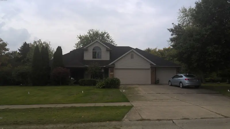 Property photo: 10811 SHEFFIELD WAY