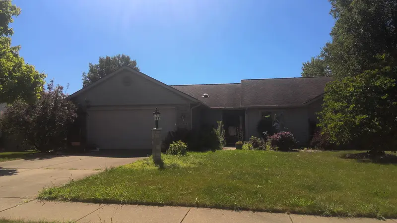 Property photo: 10815 LUPINE LN