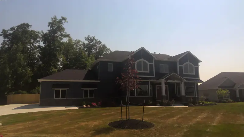 Property photo: 10861 ROTHVALE LN