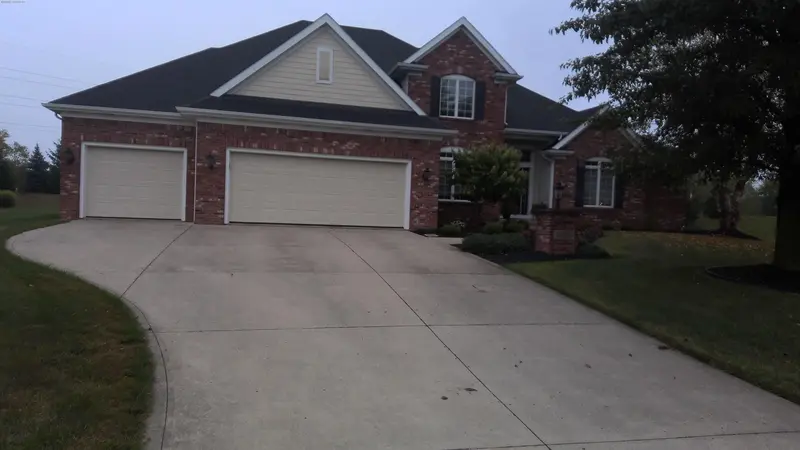 Property photo: 10901 OTTER CREEK CT