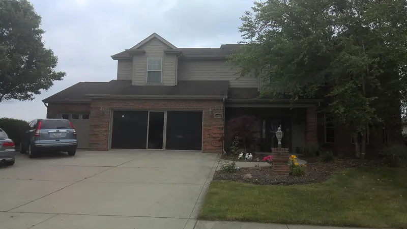 Property photo: 10922 AZBURY BLVD