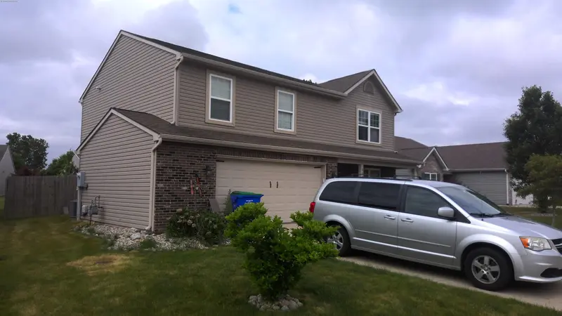 Property photo: 11004 CALERA PSGE