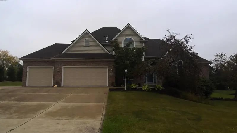 Property photo: 11005 BITTERSWEET LAKE CT