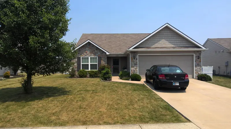 Property photo: 11007 CALERA PSGE