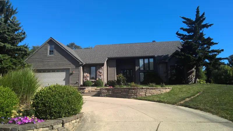 Property photo: 11016 ACTON CT