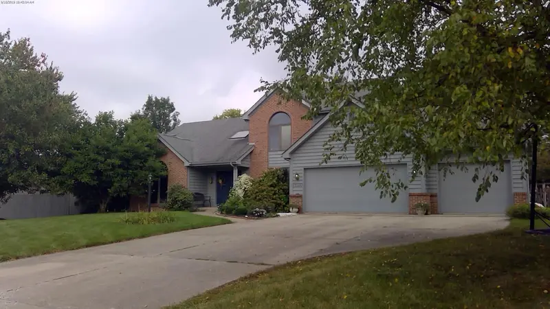 Property photo: 11020 WILMINGTON CT