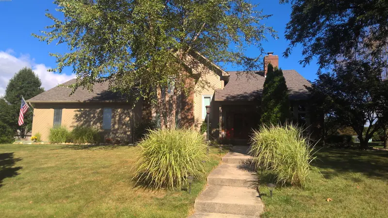 Property photo: 11036 WILMINGTON CT