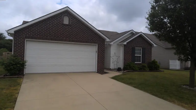 Property photo: 11105 LA FORTUNA WAY