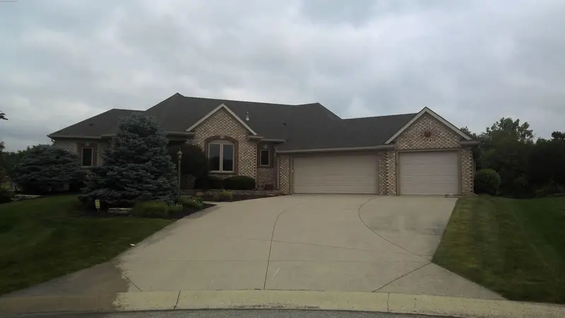 Property photo: 11108 BARLETTA CV