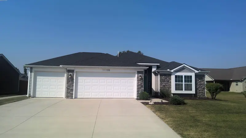 Property photo: 11108 CALERA PSGE