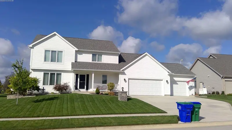 Property photo: 11118 AZBURY BLVD