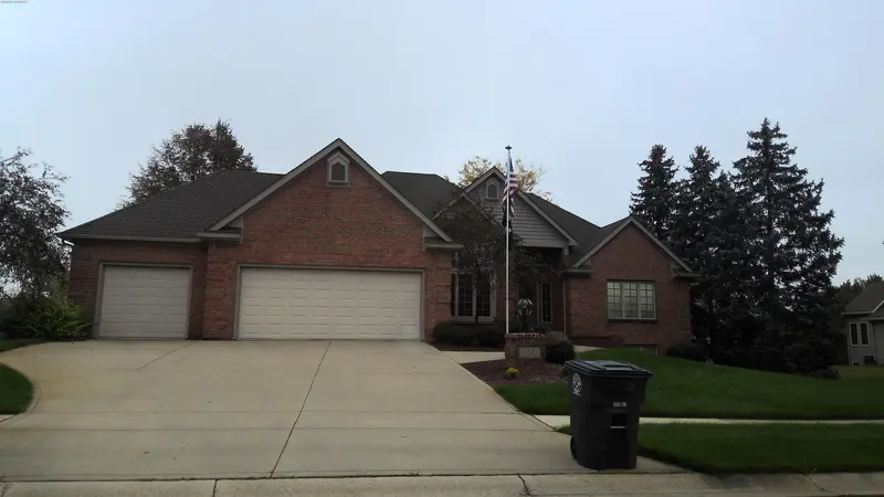 Property photo: 11121 BITTERSWEET CREEK RUN