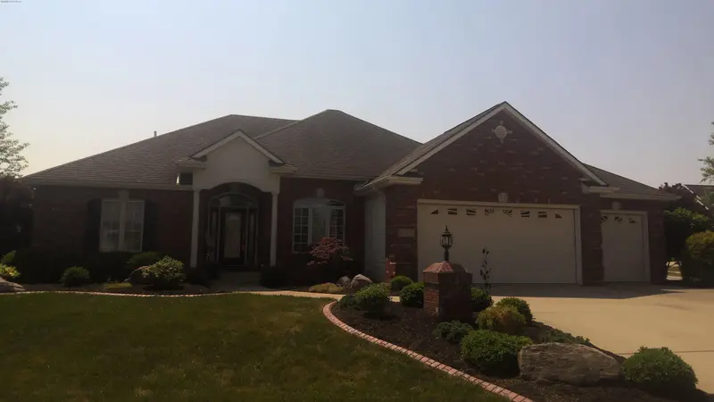 Property photo: 11127 BARCLAY CV