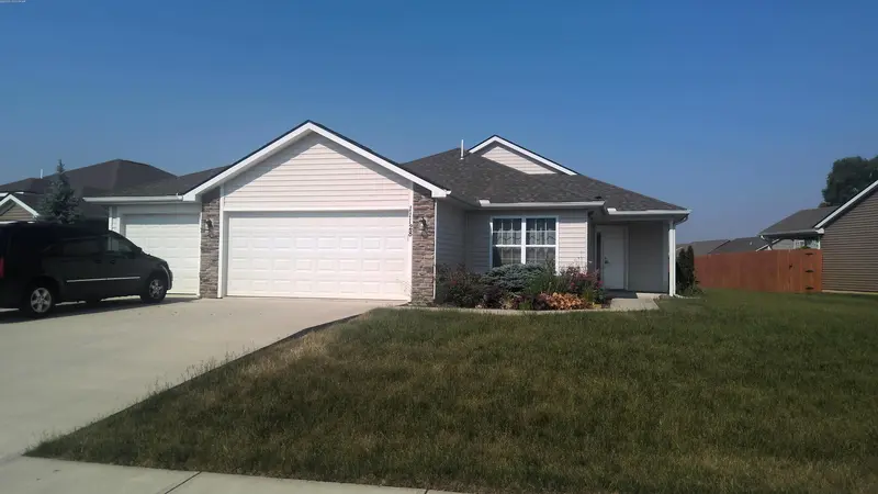 Property photo: 11128 CALERA PSGE