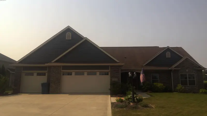 Property photo: 11205 BLUE SEDGE DR