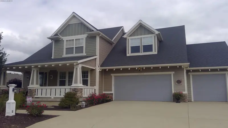 Property photo: 11222 BLUE SEDGE DR