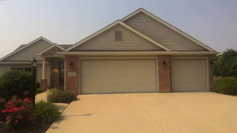 Property photo: 11223 BLUE SEDGE DR