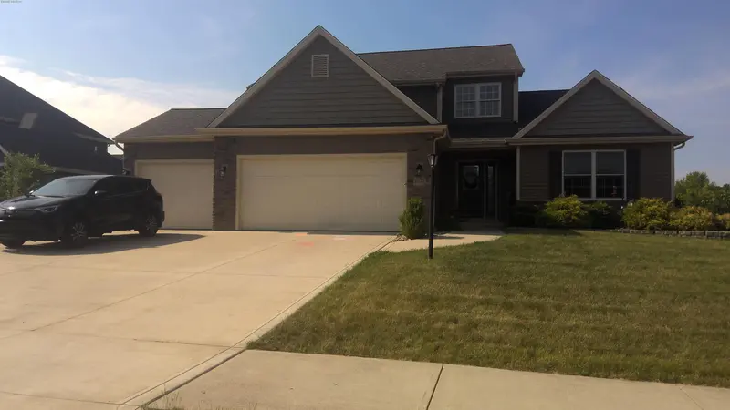 Property photo: 11225 MALLORY CT