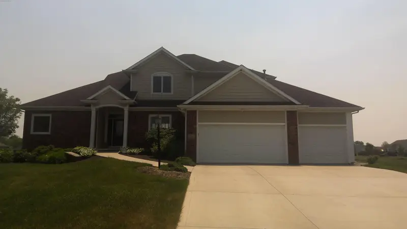 Property photo: 11227 BLACKWOOD CV