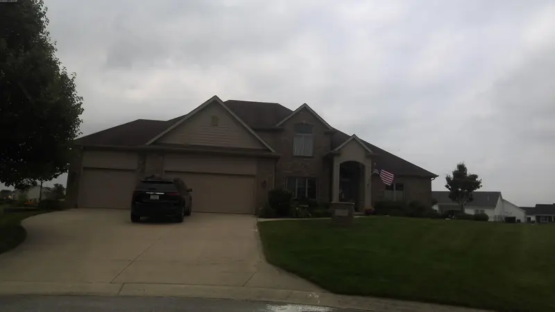 Property photo: 11231 BLACKWOOD CV