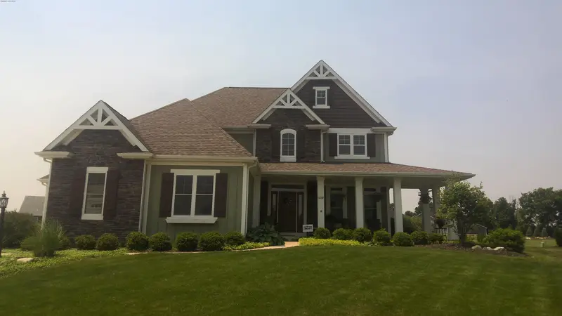 Property photo: 11232 BLACKWOOD CV