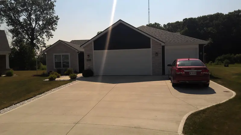 Property photo: 11295 MONTARA CV