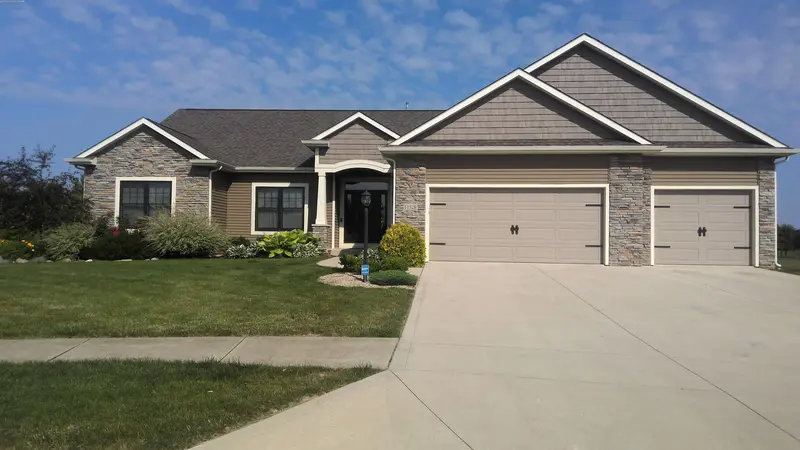 Property photo: 11328 BLUE SEDGE CT