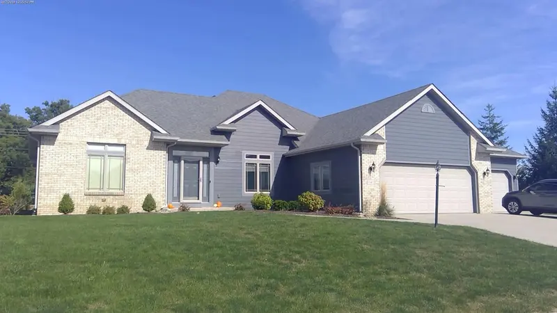 Property photo: 11412 TWEEDSMUIR RUN