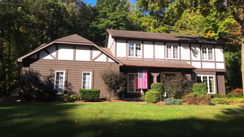 Property photo: 11513 BRIGADOON CT