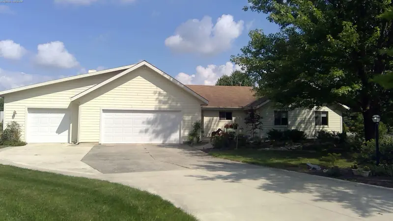 Property photo: 11524 RANSGATE CT