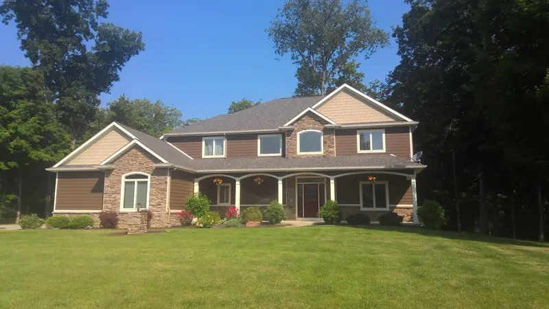 Property photo: 11664 AZBURY BLVD