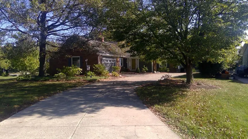 Property photo: 11808 WEIGELA CT