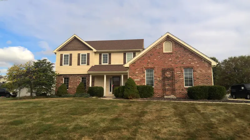 Property photo: 11832 EAGLE VIEW CT