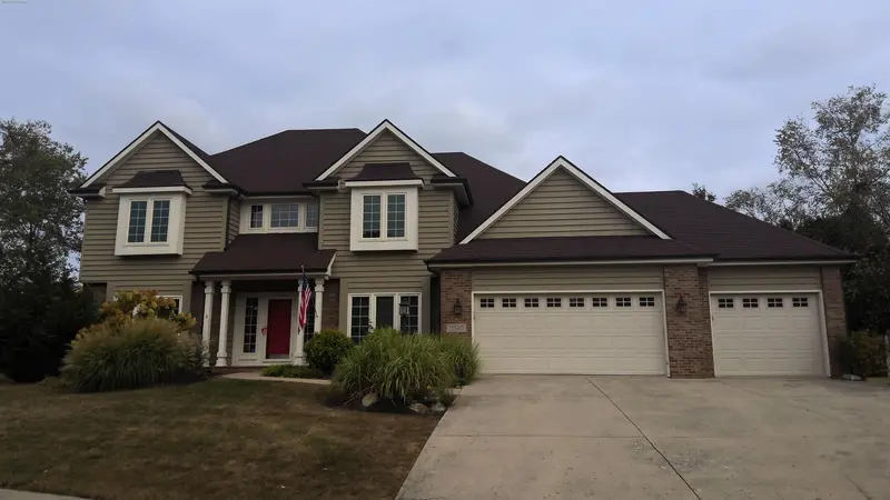 Property photo: 11920 EAGLE CREEK LN