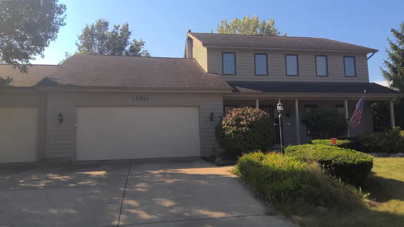 Property photo: 11921 EAGLE CREEK PL