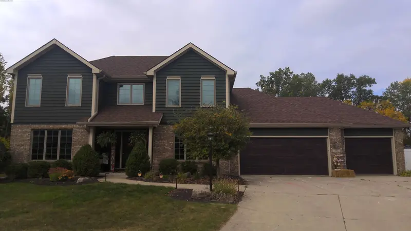 Property photo: 11933 EAGLE CREEK LN