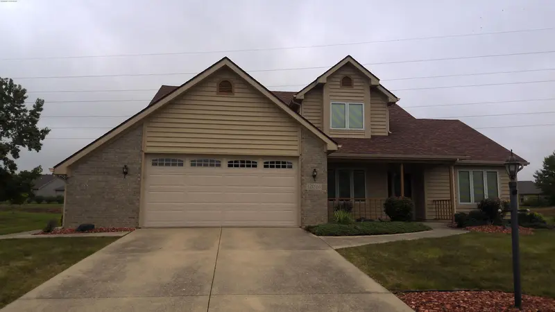 Property photo: 12026 EAGLE CREEK PL