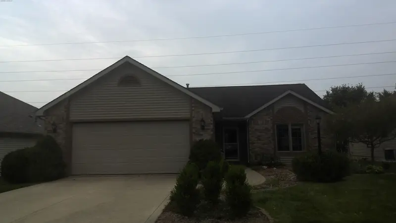 Property photo: 12105 BLACEBERRY DR