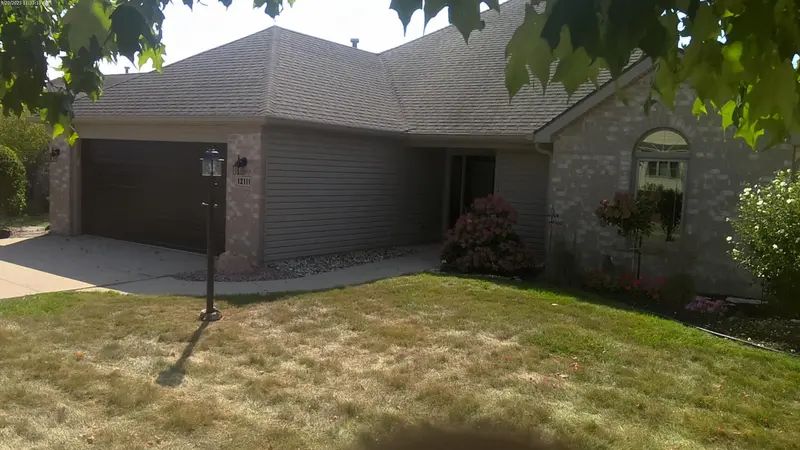 Property photo: 12111 BLACEBERRY DR